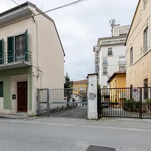 Guesthost - Pisa Bright And Modern Apartment X4